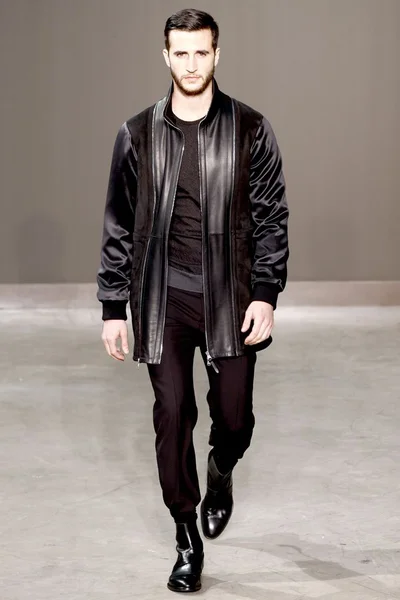 Look 20